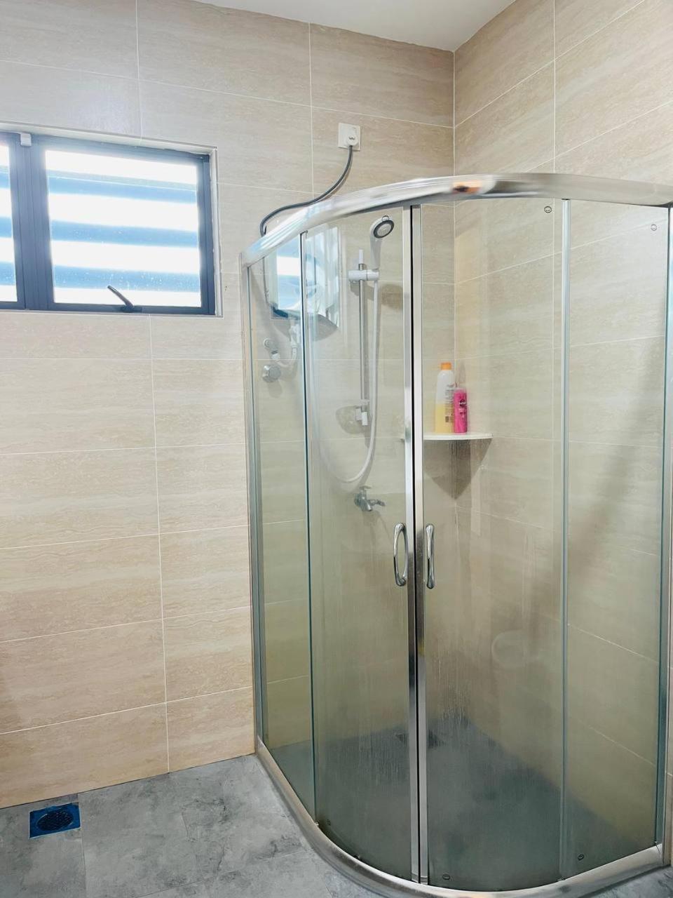 Sofea Mutiara Homestay Ipoh Esterno foto
