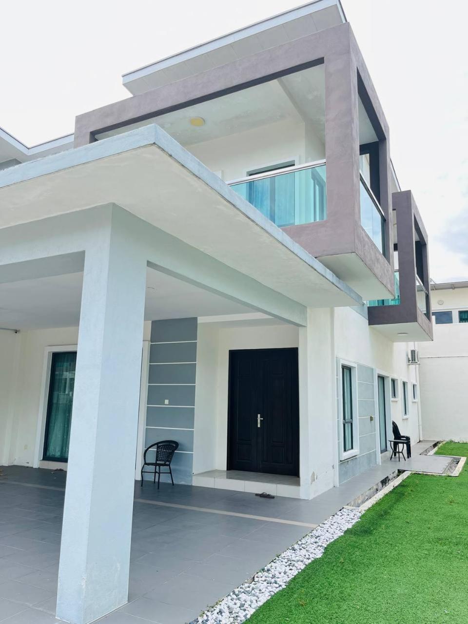 Sofea Mutiara Homestay Ipoh Esterno foto
